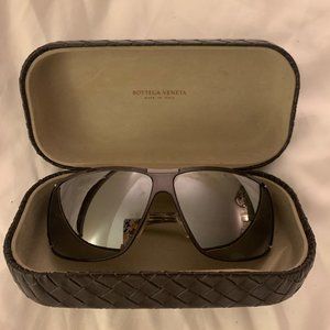 BOTTEGA VENETA Square Mirrored Sunglasses
